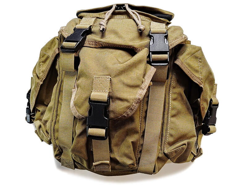 OPGS ☆ Eagle LRRP Butt Pack 屁包 / 背包 KH 卡及色 | 露天市集 | 全台最大的網路購物市集