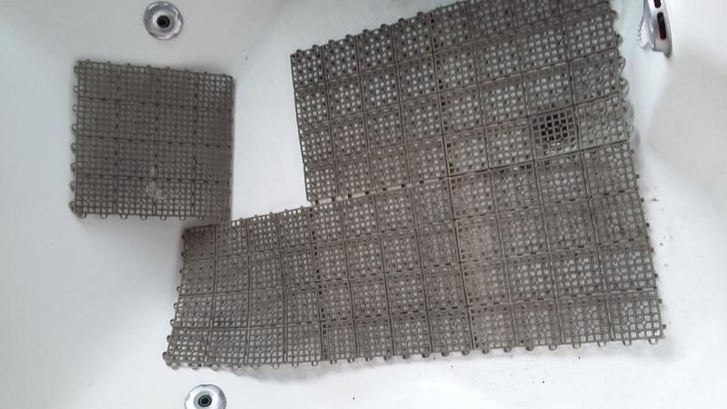 中古自由拼接浴室防滑墊 淋浴PVC拼接淋浴墊 DIY隔水墊 浴室 浴墊 隔水止滑墊(6片60元)