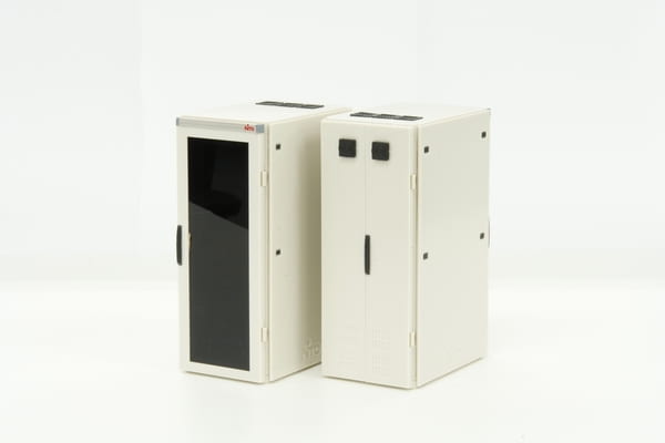 [新品] 日東工業 server rack 伺服器 機櫃 適用 Tarlin 掌中 電腦 網路 主機 | 露天市集 | 全台最大的網路購物市集
