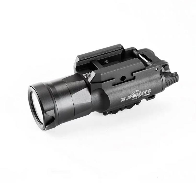 （圓仔）SF XH35 戰術槍燈 LED 兩段式亮度可爆閃 槍燈 現貨