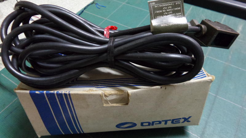 光電開關 OPTEX AIT-150 1.5M對照式 DC12~24V