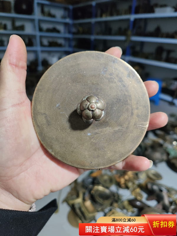 日本迴流銅器，《龍文堂》茶壺配蓋，大正十四年，品相如圖。 ～105680