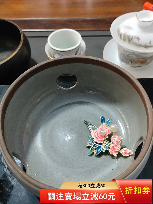 日本九穀幸泉香爐，海外迴流，保真保老，手繪竹蘭畫片，古樸風，尺寸高