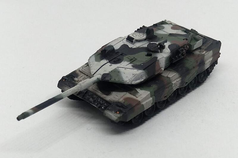 1/144 WTM第6彈   德國豹式-2A6主力戰車/德國軍援烏克蘭抵抗俄羅斯入侵(裸車)
