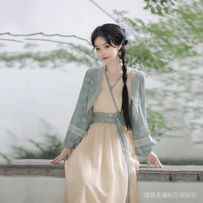 台灣現貨【中國風服飾系列】古風少女改良漢服日常款原創設計中國風斜襟無袖洋裝燈籠袖剪花小外套外套2022古風套裝洋裝 露 | 露天市集 | 全台 ...