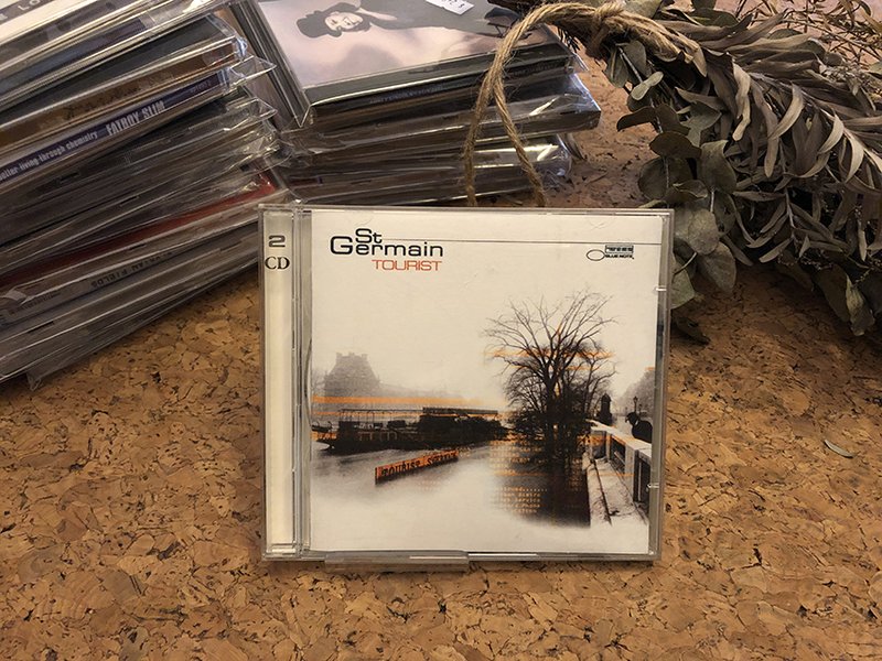 《紅舍小舖》St Germain聖日耳曼 – Tourist [2CD]九成新