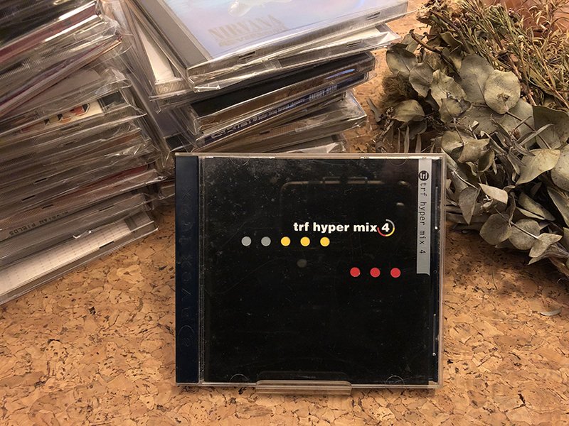 《紅舍小舖》Techno電子音樂日本TRF – Hyper Mix 4 -1995年發行 [二手正版CD ]