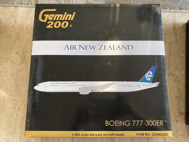 Gemini200 1:200 Boeing 777-300ER Air New Zealand, ZK-OKM