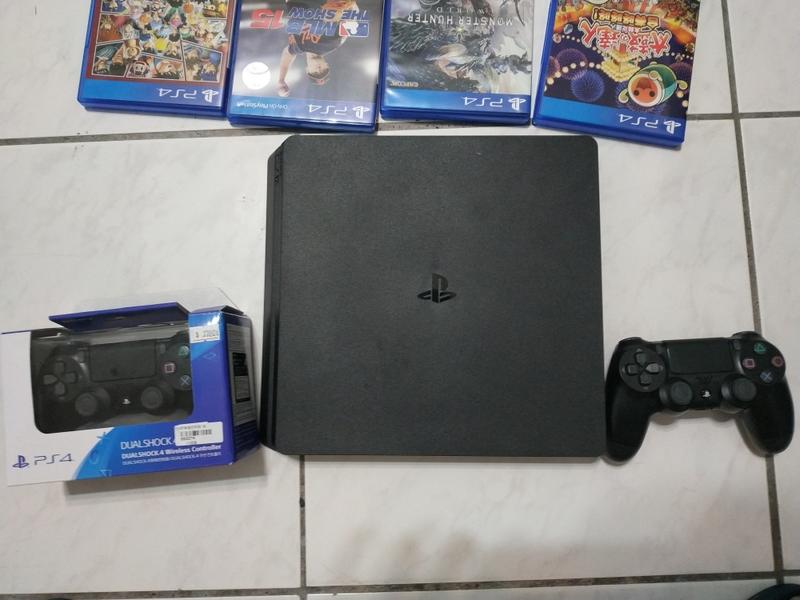 Ps4 silm 出租 for rent