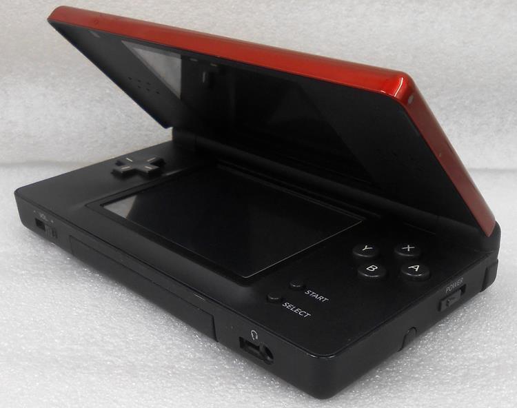 【送料無料】iQue3DSXL 中国版 銀色 中国限定色 神游科技 送料無料】iQue3DSXL 中国版 銀色 中国限定色 神游科技