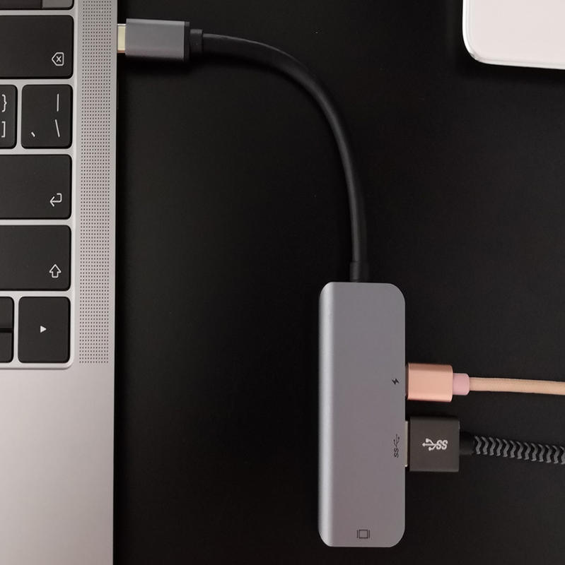 蘋果MAC  TO HDMI 擴展塢TYPE-C 1，HDMI：4K * 2K（3840 *4K高清線三合一