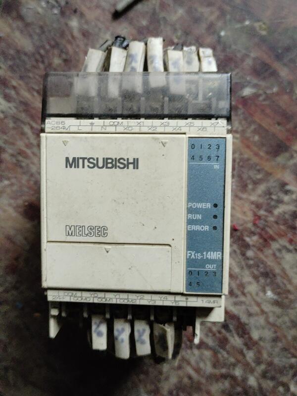 MITSUBISHI 三菱 PLC FX1S-14MR-001-