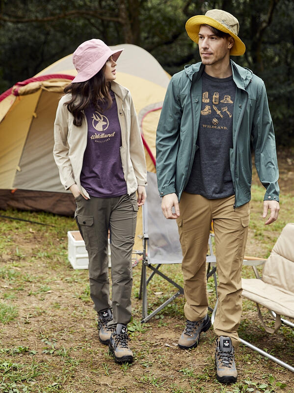 大尺碼【Wildland 荒野】男UV50+山旅輕薄外套 0B01916夏季薄款外套/防曬外套/登山外套/露營/野雁