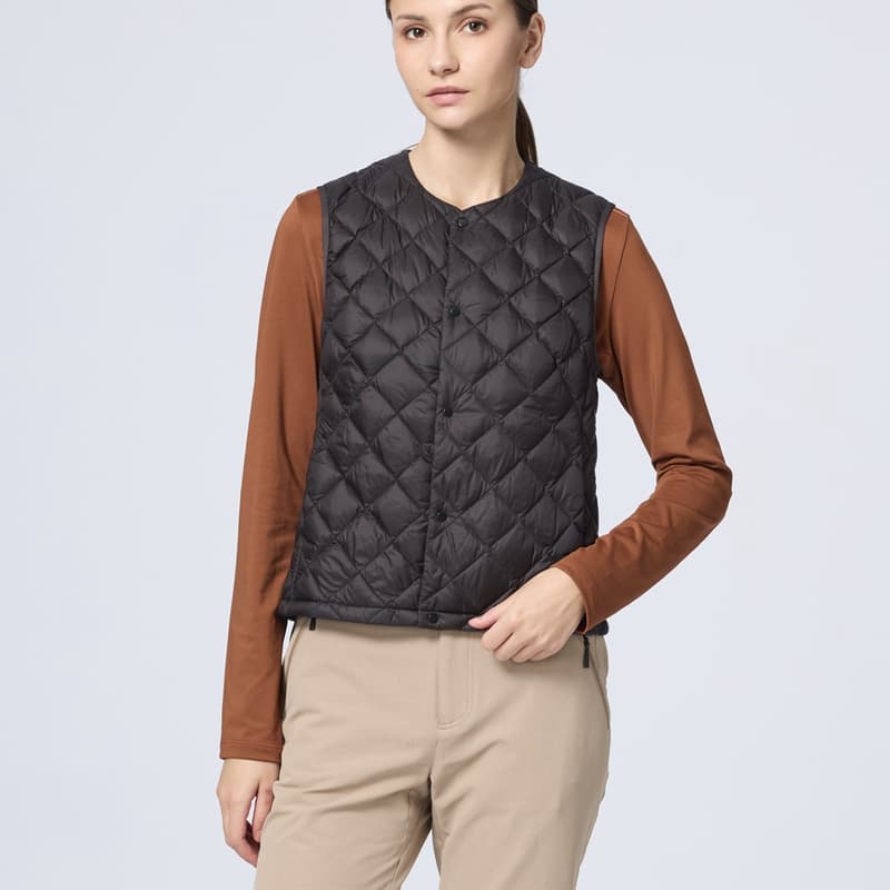 多件優惠【WILDLAND荒野】女700FP輕暖V領羽絨背心 0B32175 JIS日規90/10羽絨/內搭背心/野雁