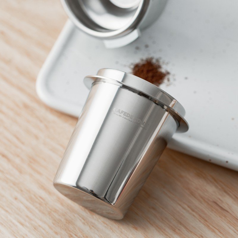 【重磅超質感】【有一家】CAFEDE KONA 不銹鋼接粉杯 意式咖啡機手柄接粉器咖啡聞香杯EK43